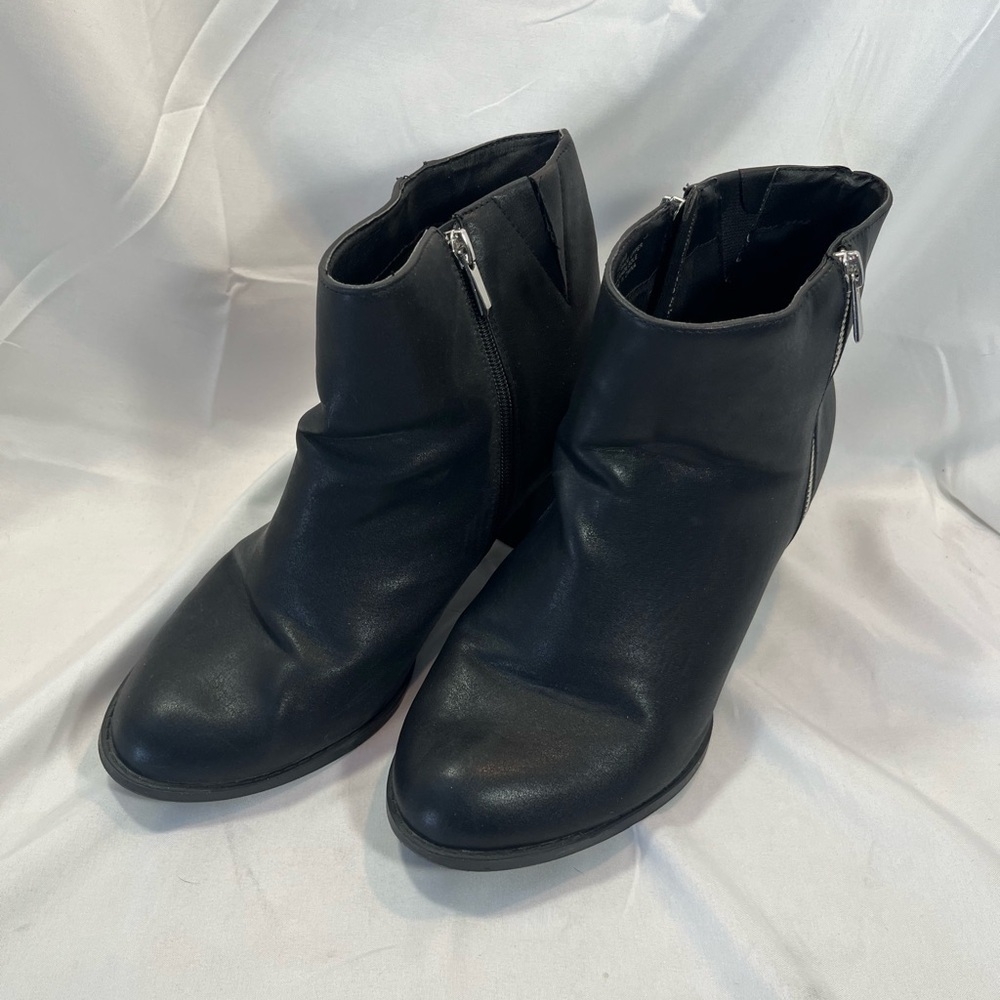 Torrid Black Ankle Booties with Zipper Detail